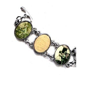 Classic Embellished Cute Bracelet (Reversible)